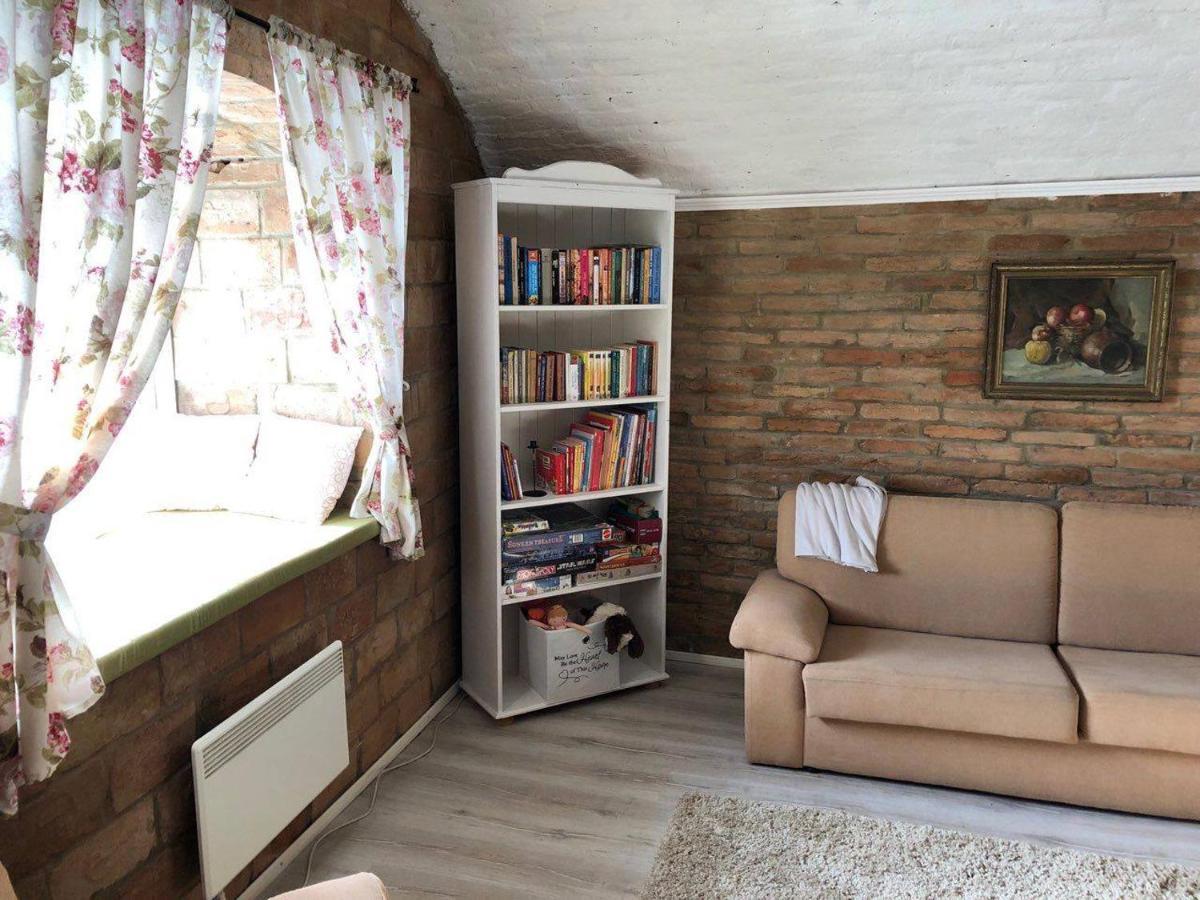 Kakukkfu Barlang-Vendeghaz Villa นอซวาย ภายนอก รูปภาพ
