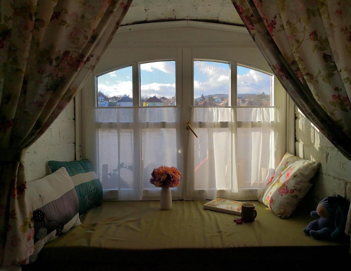 Kakukkfu Barlang-Vendeghaz Villa นอซวาย ภายนอก รูปภาพ
